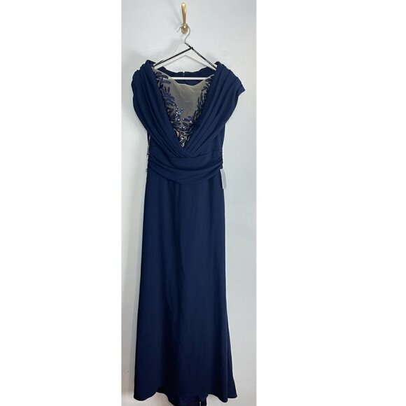 TADASHI SHOJI Crepe V-Neck Gown in Navy Size Medium NWT - Picture 5 of 13